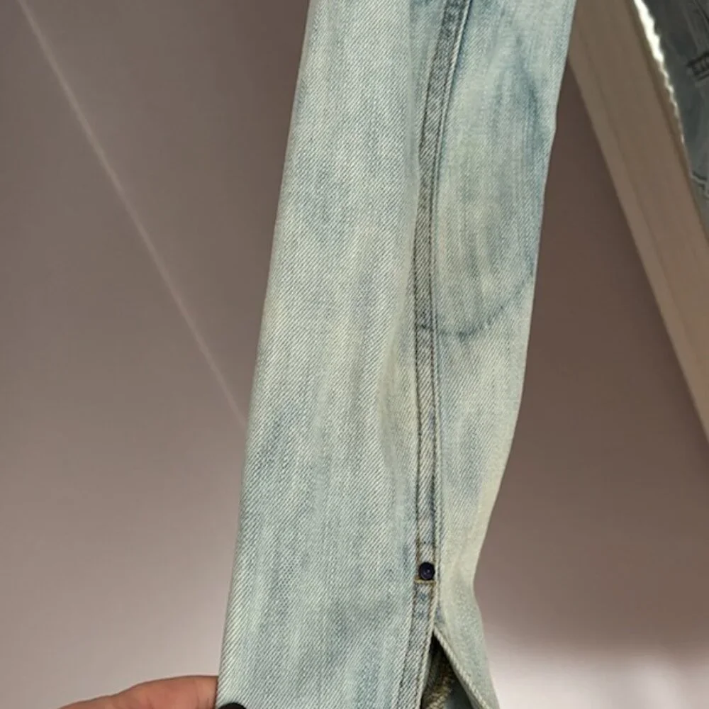 GAP 1969 Denim Jacket Light Wash Distressed Woman's Small - Picture 5 of 9